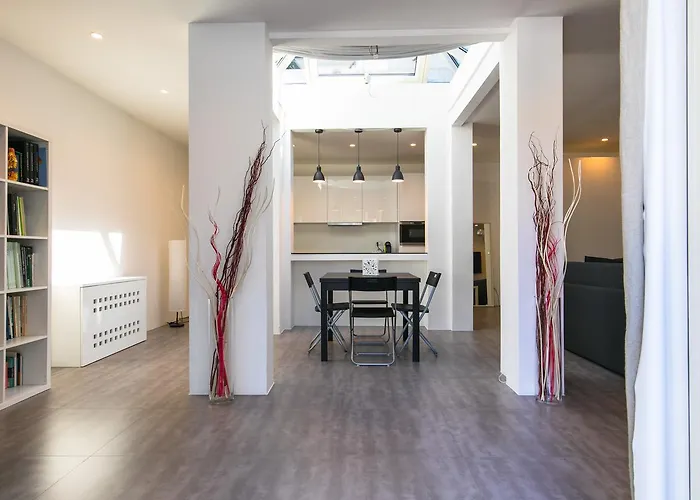 Niclas Luxury Eur Rome